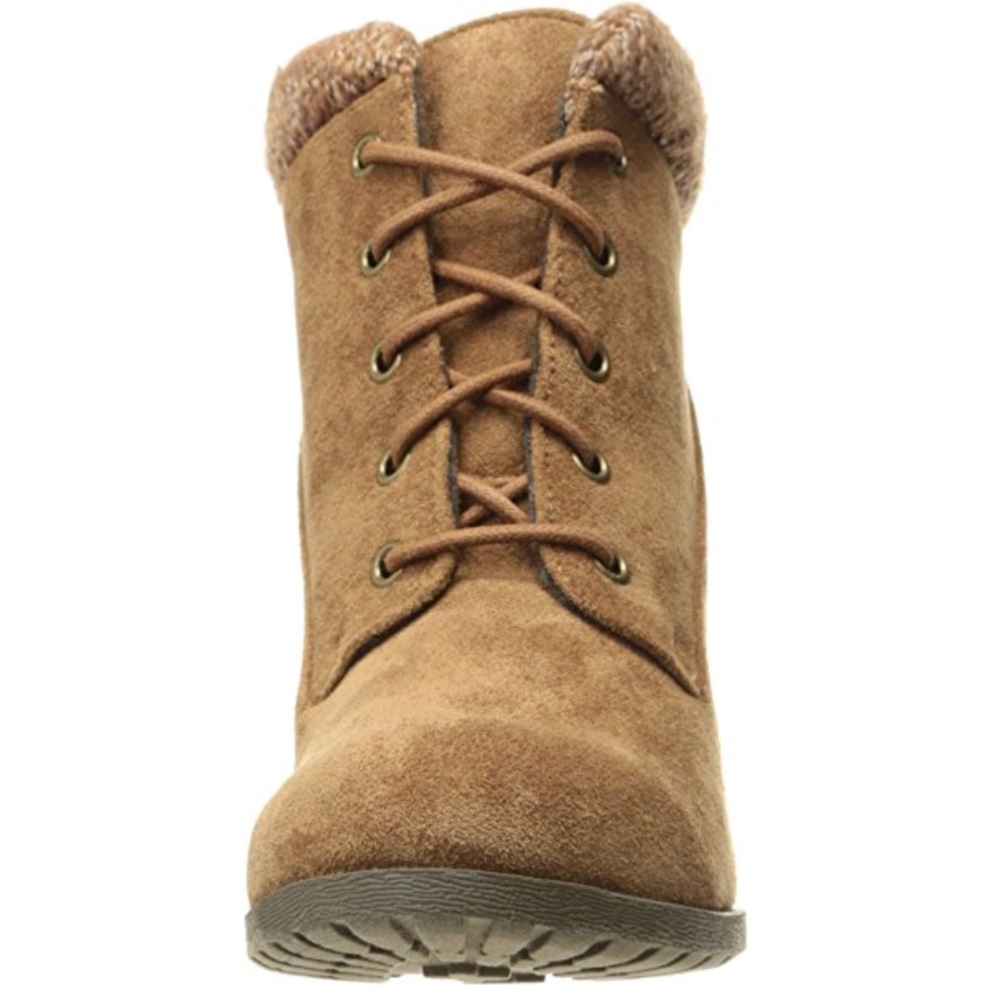 Sporty Sweater Lined Lace Up Wedge Booties - Picture 7 of 8